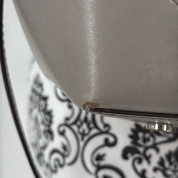 Michael Kors MICHAEL Mercer Gallery Gray Leather Tote - Picture 4 of 13